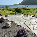 Semesterbostad I Lofoten Sundklakk