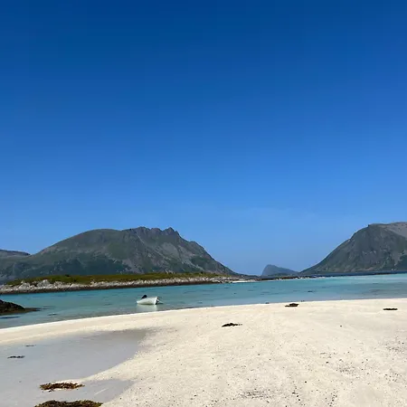 I Lofoten Feriehus *